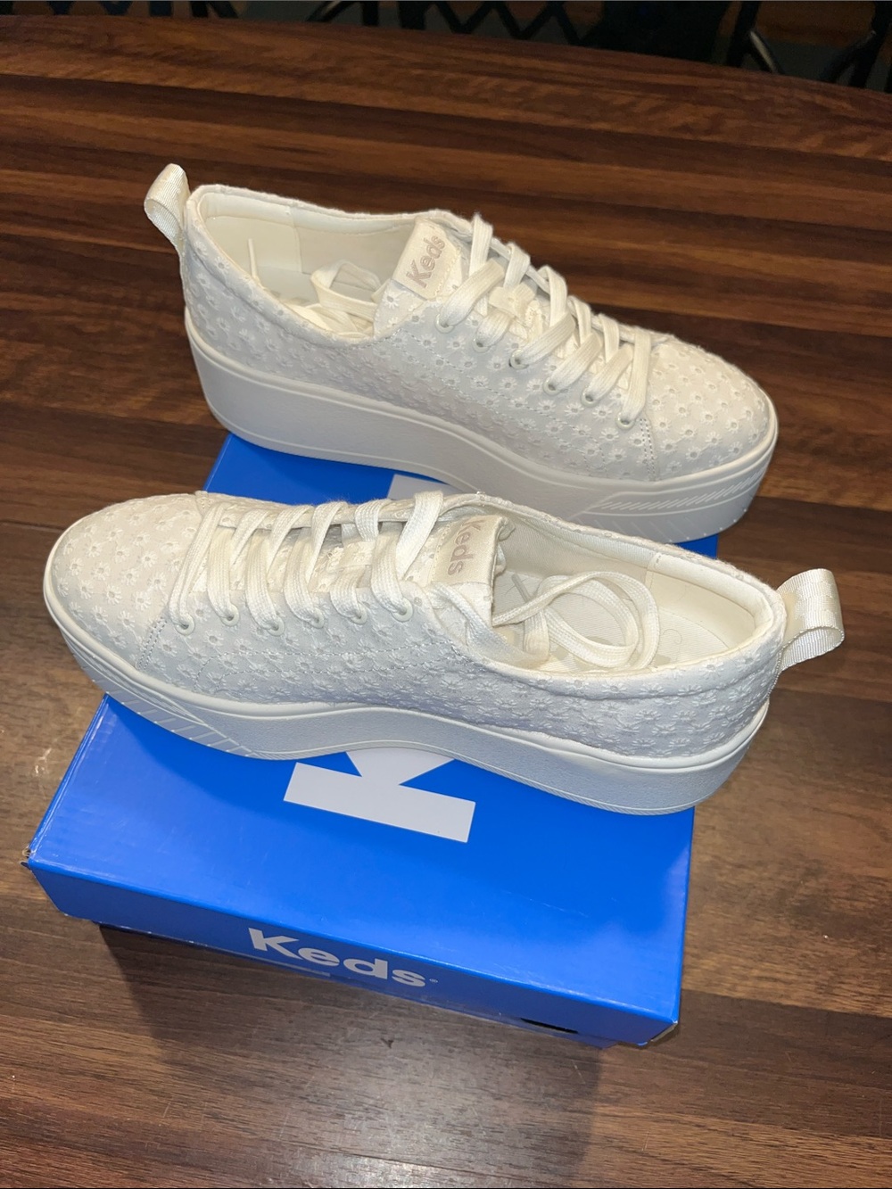 Keds Women’s Platform Eyelet Sneakers - White - Picture 6 of 7